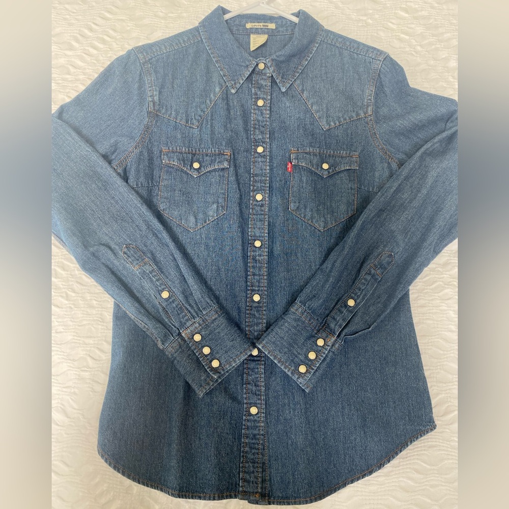 Vtg. Levi’s Western Shirt - Picture 4 of 8